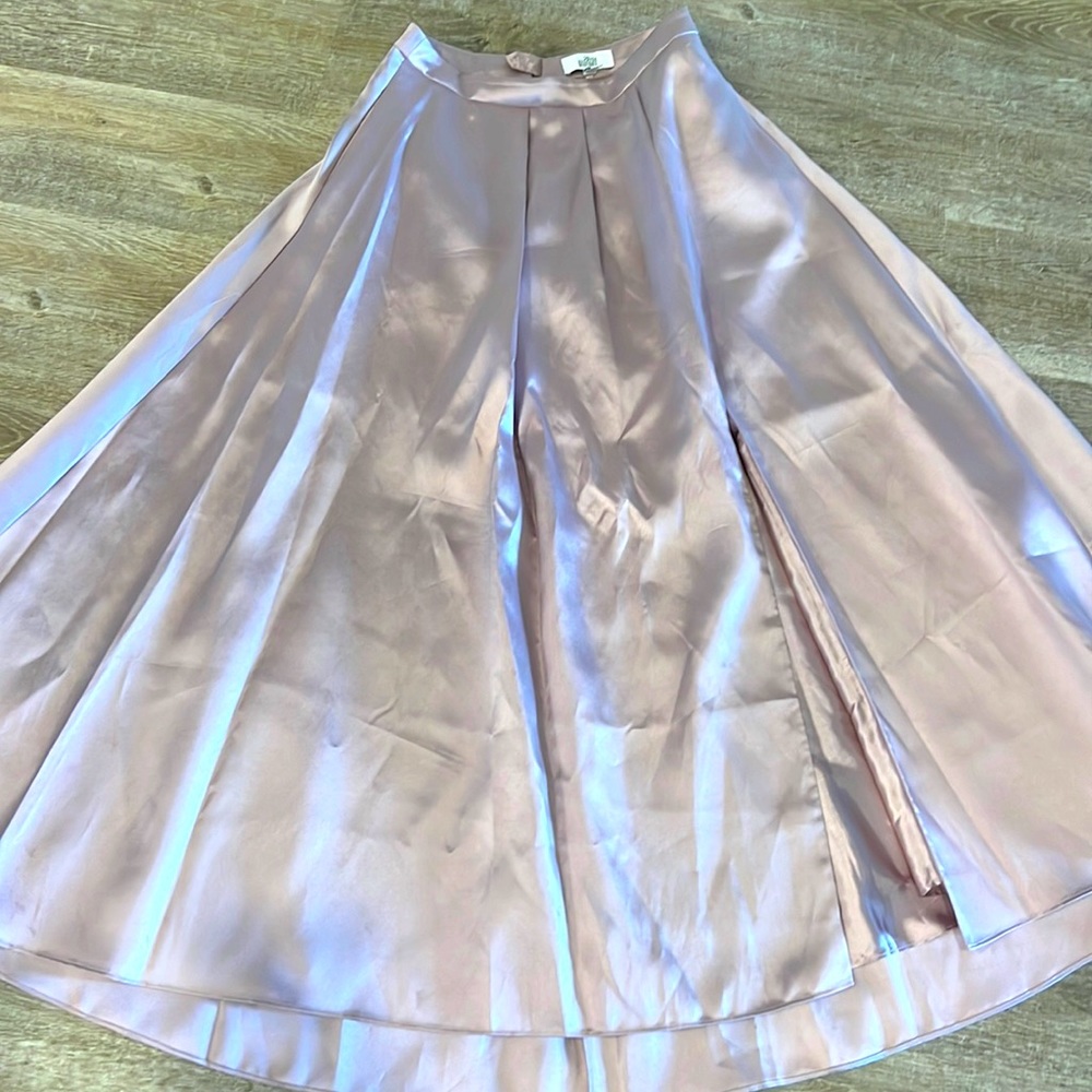 Belle Badgley Mischka skirt gown with a slit